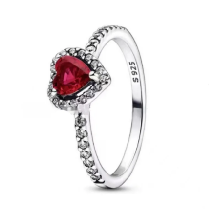 Elegant Heart Ring